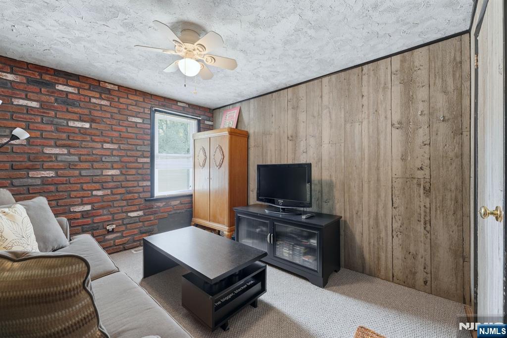 20 Yesler Way Property Photo 16