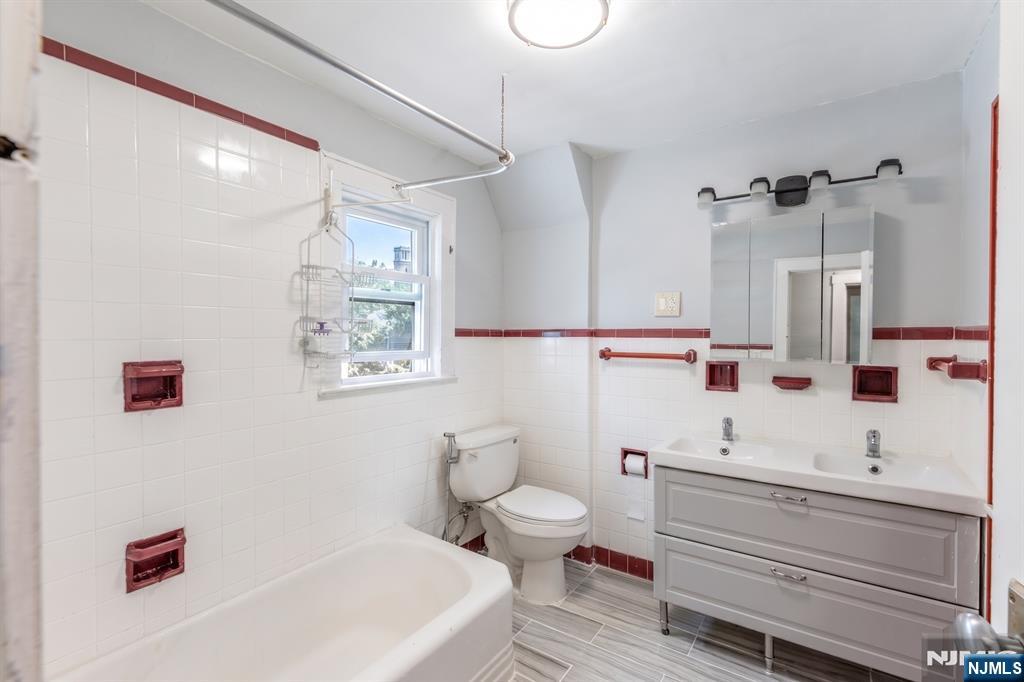 1161 Anna Street Property Photo 10