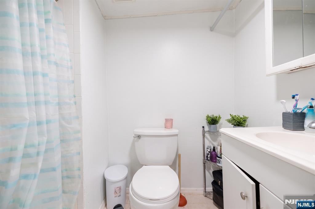 1161 Anna Street Property Photo 12