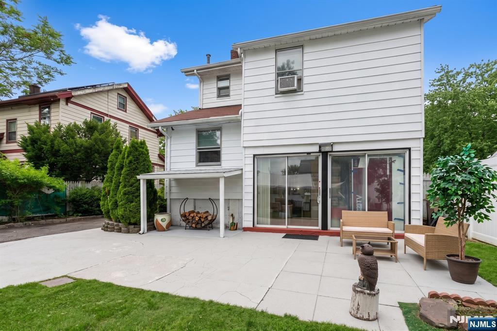 1161 Anna Street Property Photo 29