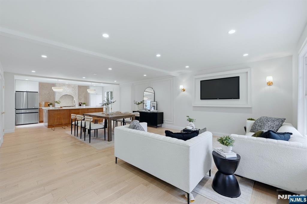 60 Lasalle Avenue Property Photo 4