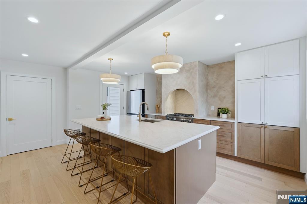 60 Lasalle Avenue Property Photo 10