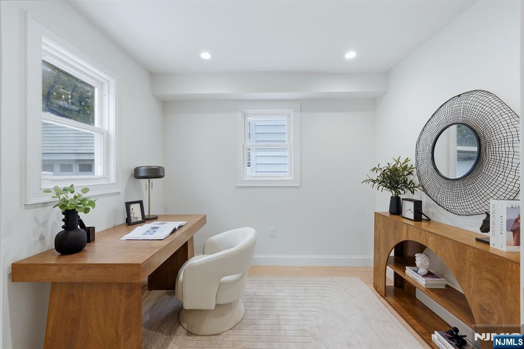 60 Lasalle Avenue Property Photo 14