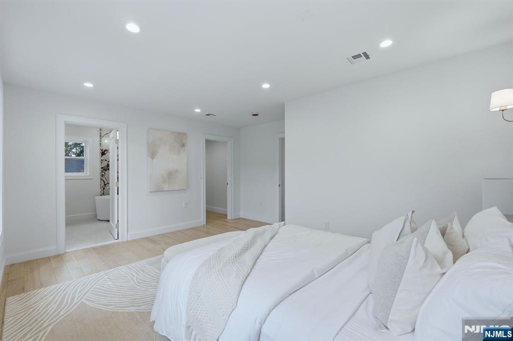 60 Lasalle Avenue Property Photo 20