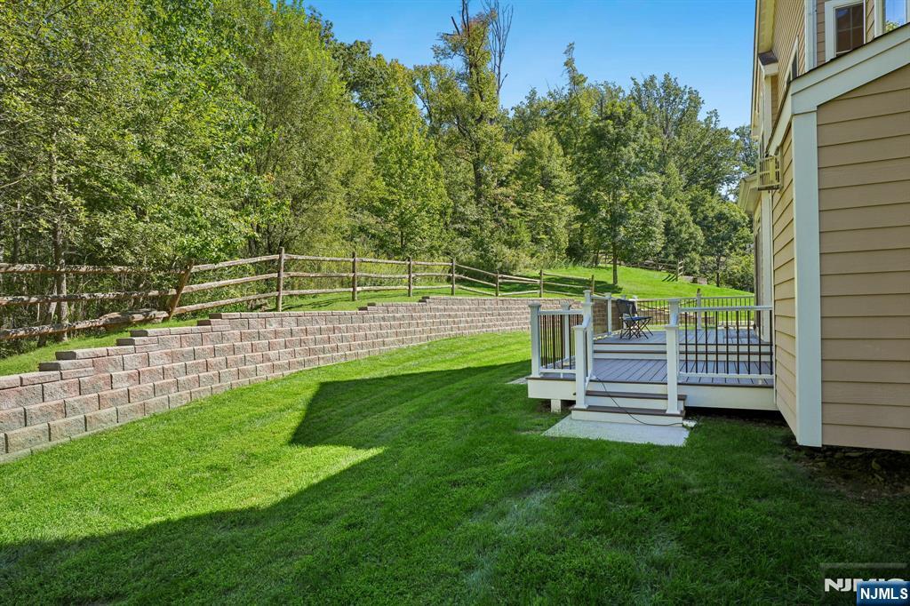 26 Arbor Road Property Photo 38