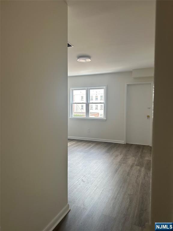 46 Ferry 3r Property Photo 3