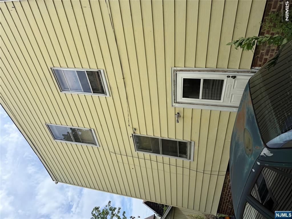 26033497 Property Photo 4