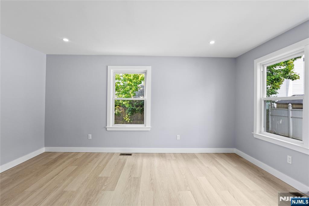 97 Cedar Hill Avenue Property Photo 20