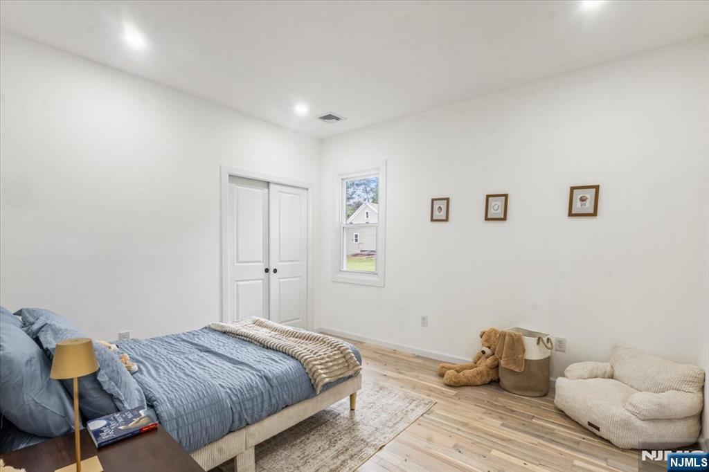 137 Myrtle Avenue Property Photo 13