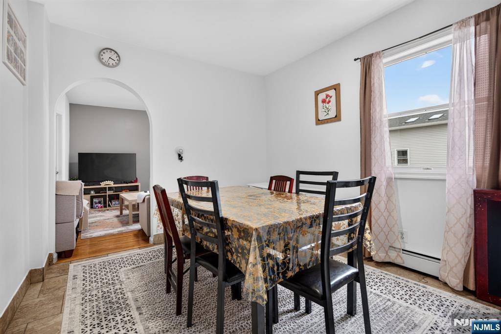 323 Semel Avenue Property Photo 30