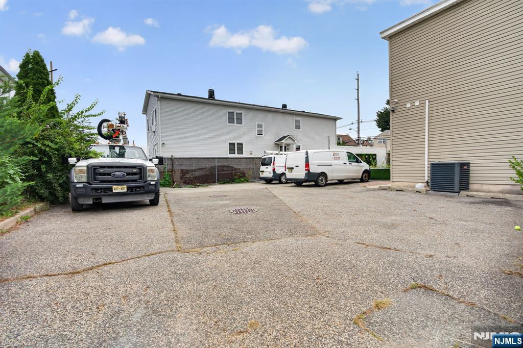 323 Semel Avenue Property Photo 38
