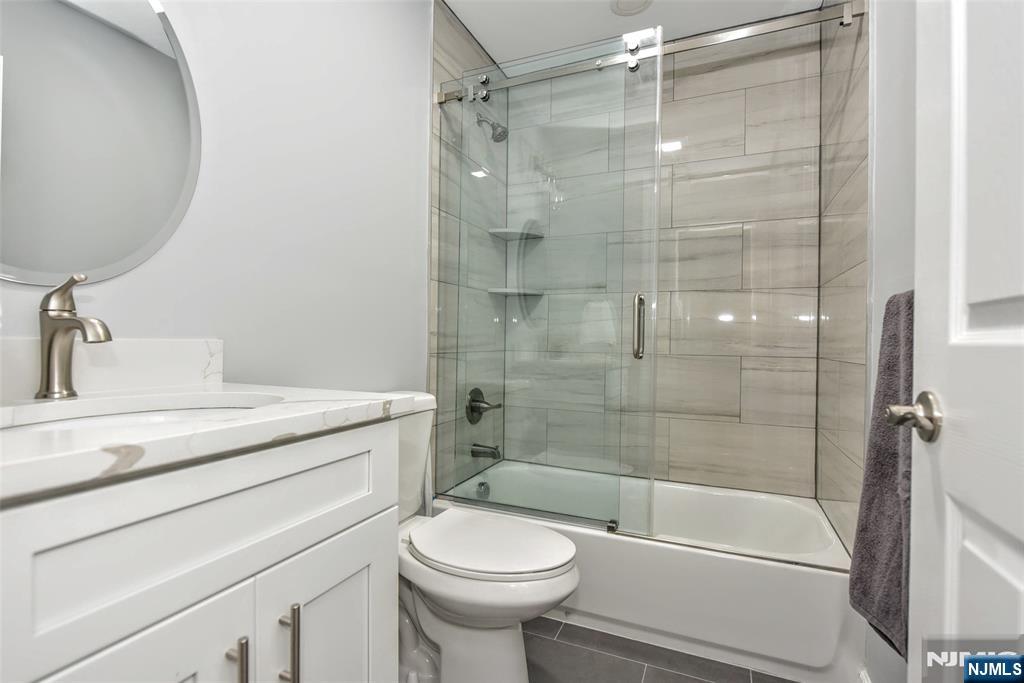 10 Stanley 10 Property Photo 25