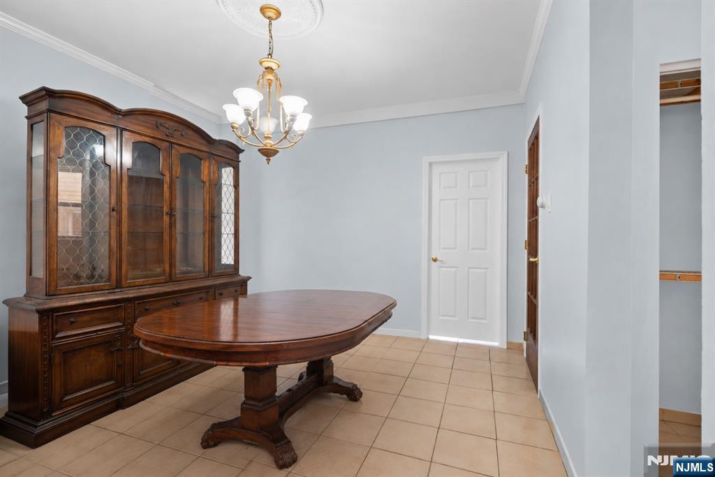 221 54th Street Property Photo 5