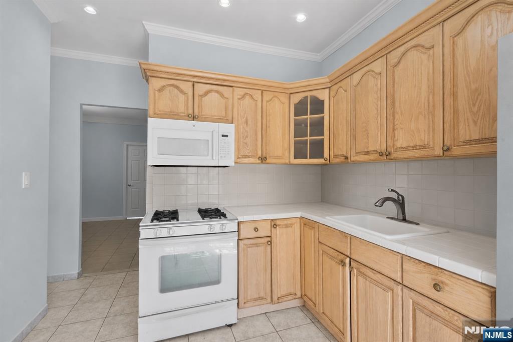 221 54th Street Property Photo 6