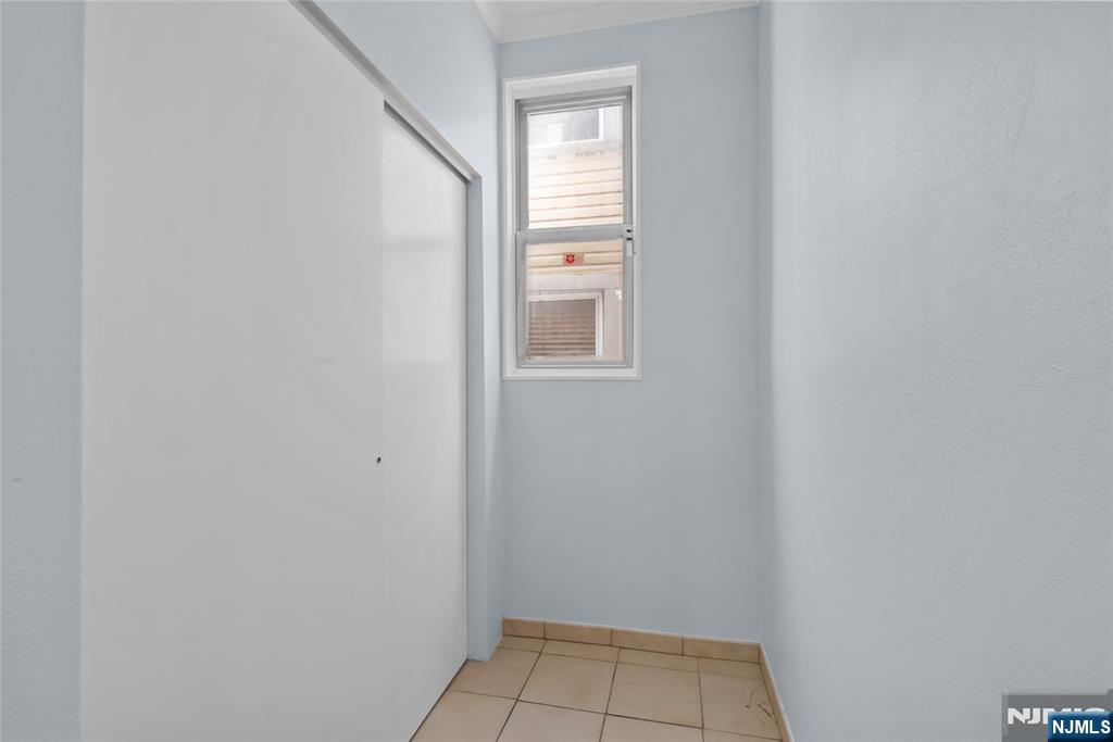 221 54th Street Property Photo 8