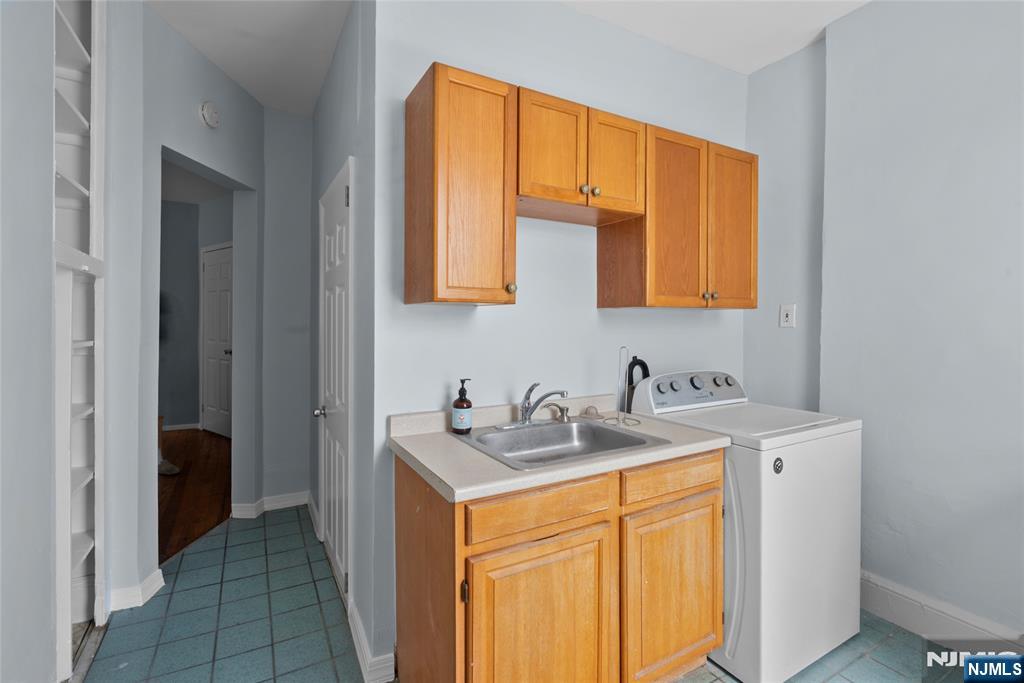 221 54th Street Property Photo 10