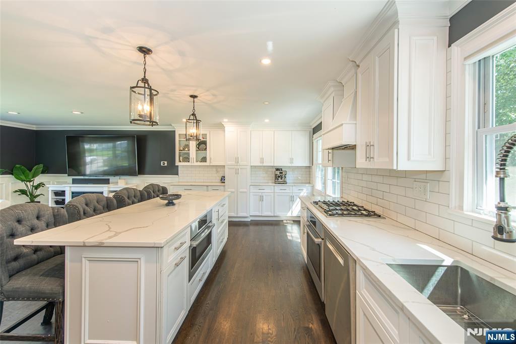 11 Martha Road Property Photo 16