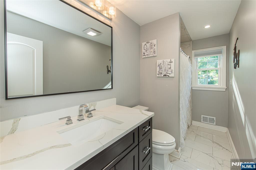 11 Martha Road Property Photo 21