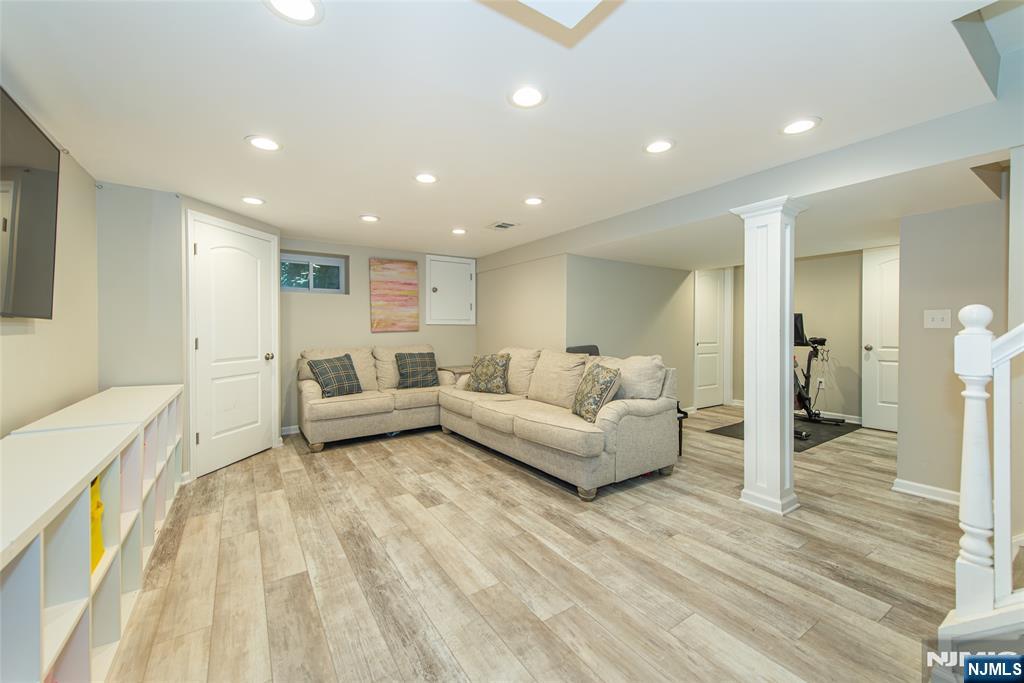 11 Martha Road Property Photo 28