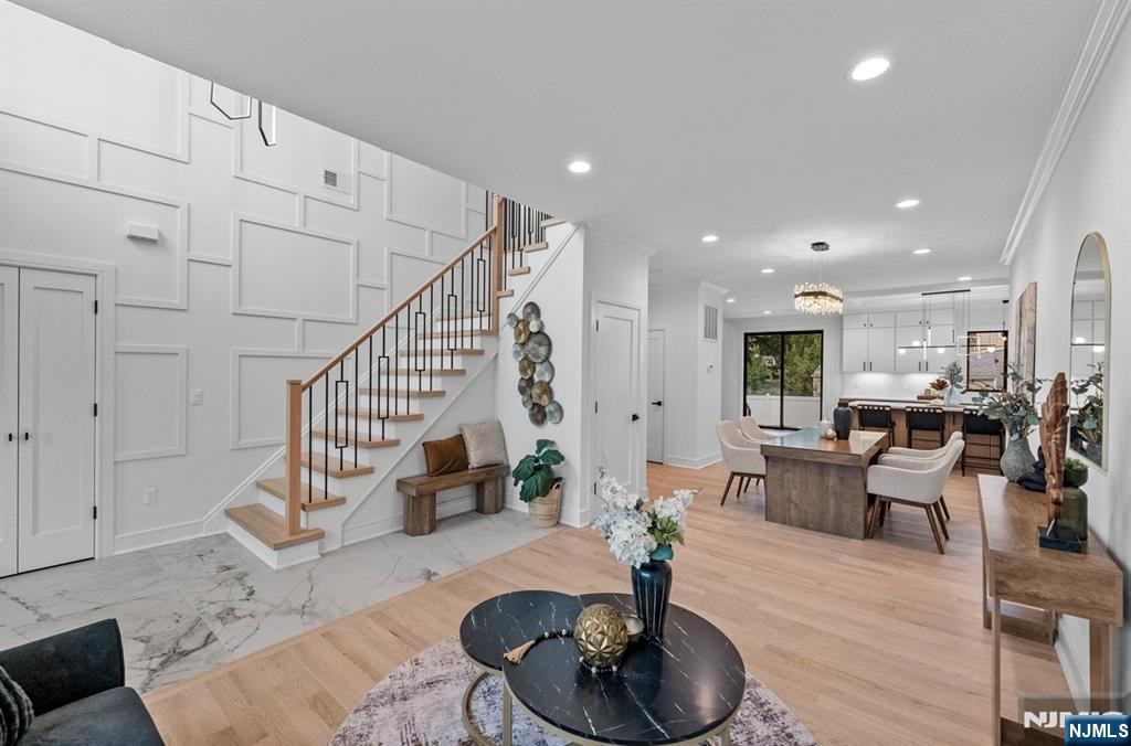 104 Highview Drive Property Photo 3