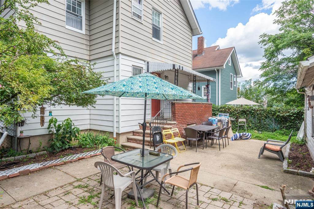 73 Buschmann Avenue Property Photo 4