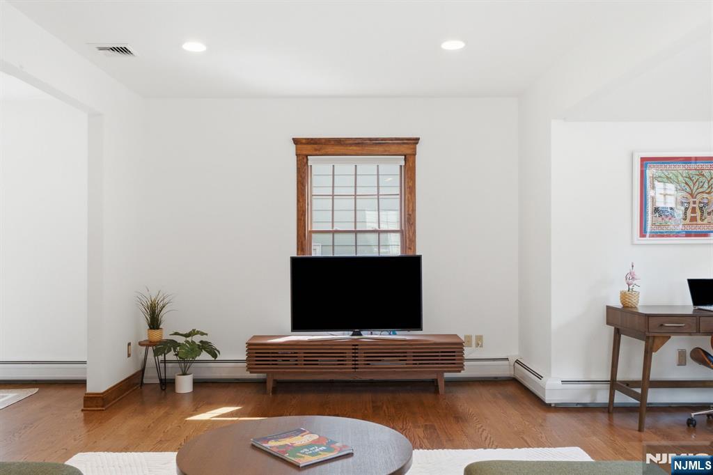 26 Myrtle Avenue Property Photo 8