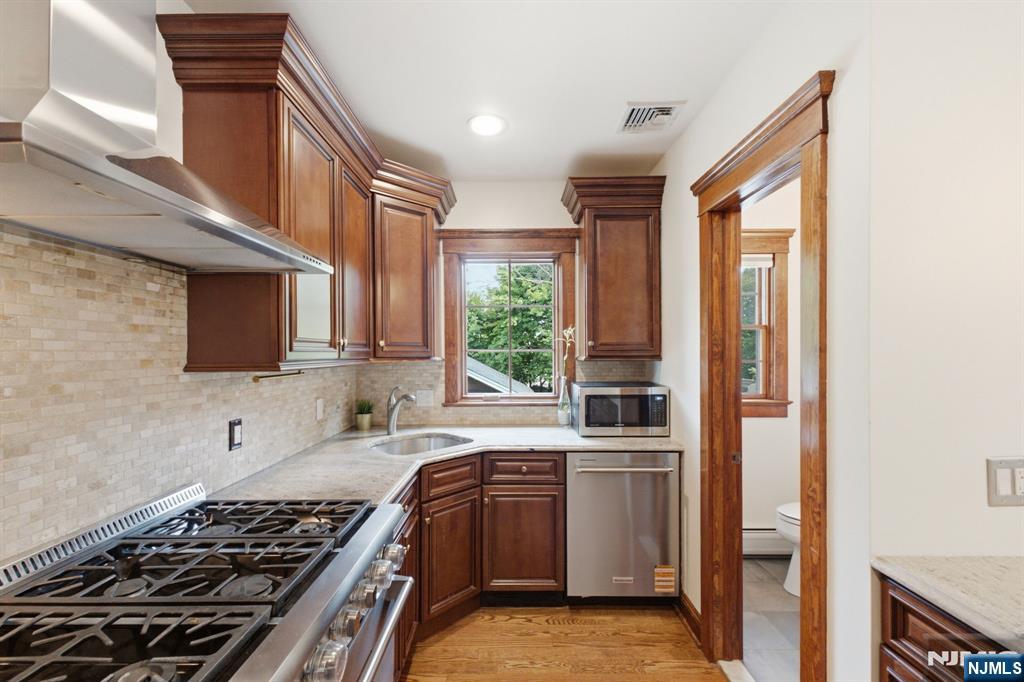 26 Myrtle Avenue Property Photo 16