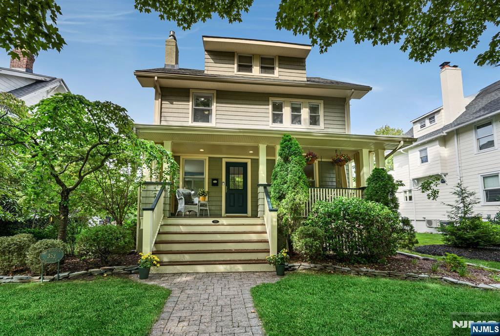 353 Franklin Avenue Property Photo 1