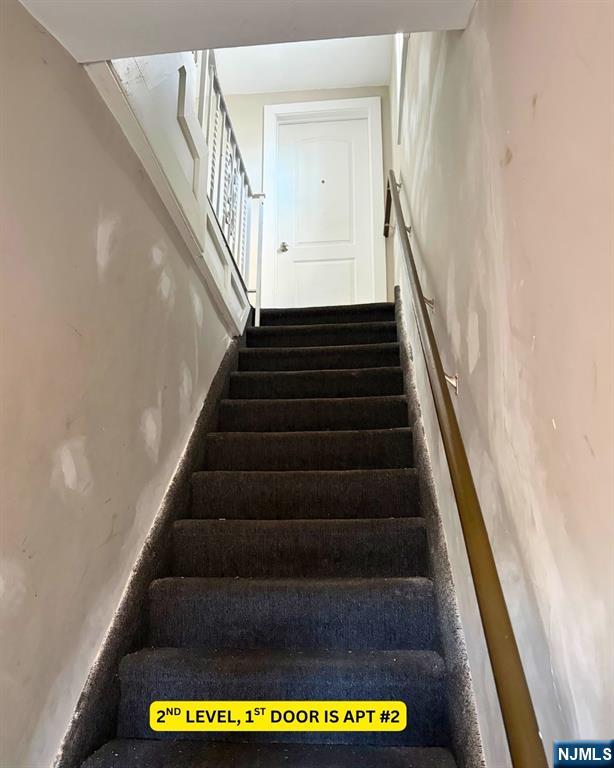 357 River Drive Property Photo 4