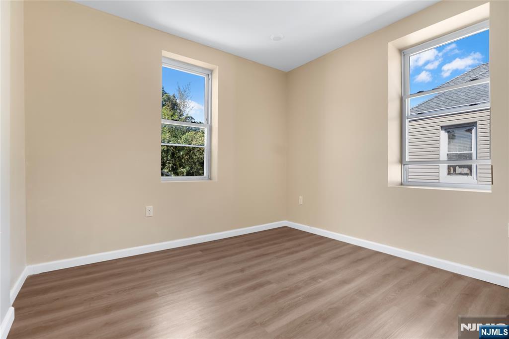 183 Bergen Turnpike Property Photo 11