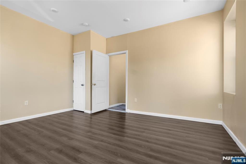183 Bergen Turnpike Property Photo 13