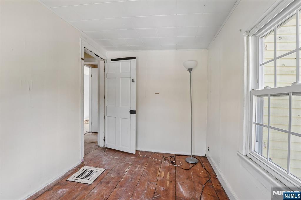 162 Chestnut Street Property Photo 9