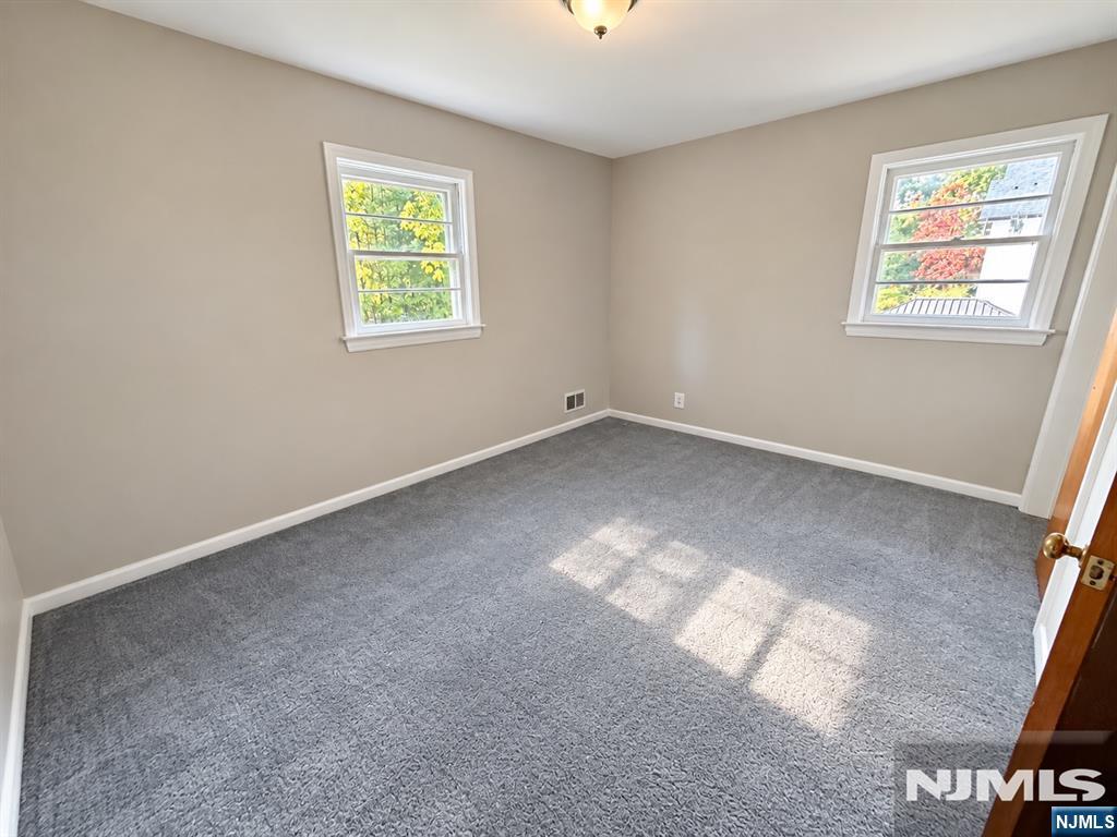 201 Davis Avenue Property Photo 9