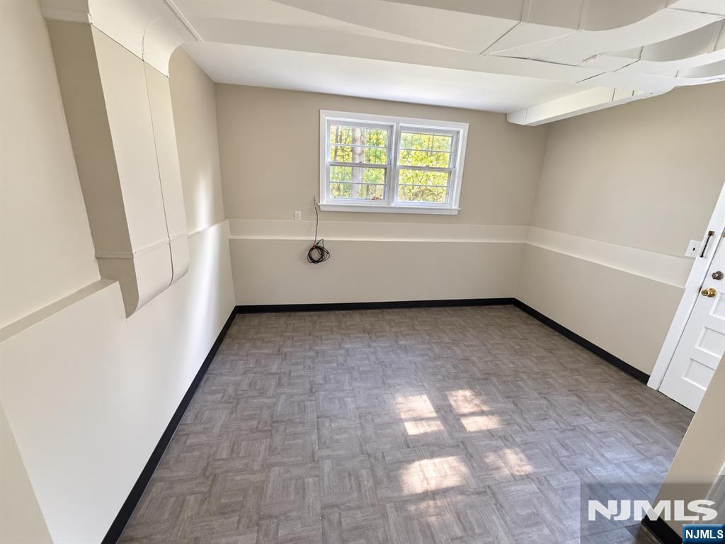201 Davis Avenue Property Photo 13