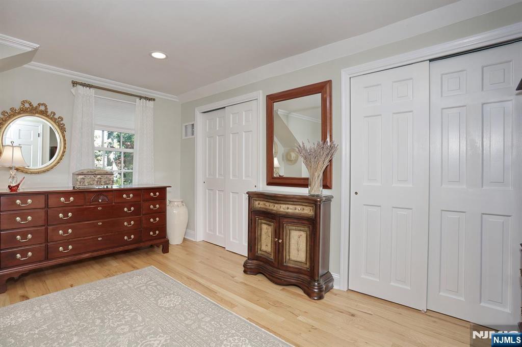 224 Van Houten Avenue Property Photo 25