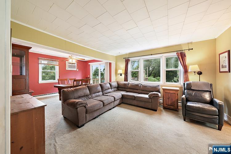 62 Vreeland Avenue Property Photo 9