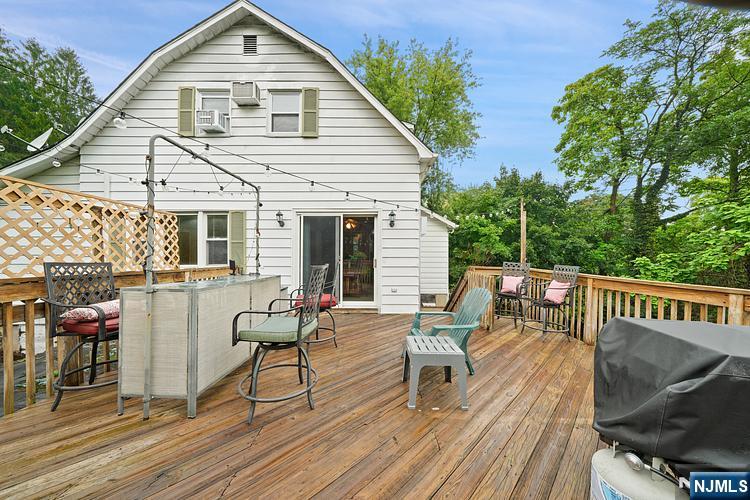 62 Vreeland Avenue Property Photo 15