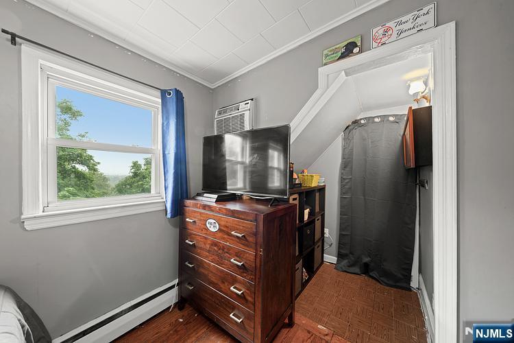 62 Vreeland Avenue Property Photo 20