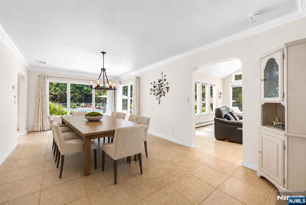 9 Pinehill Drive Property Photo 16