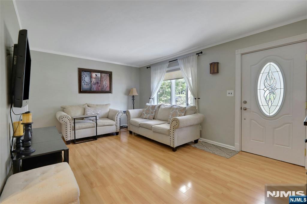 30 John Place Property Photo 3