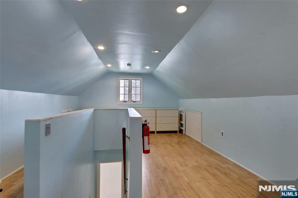 30 John Place Property Photo 16