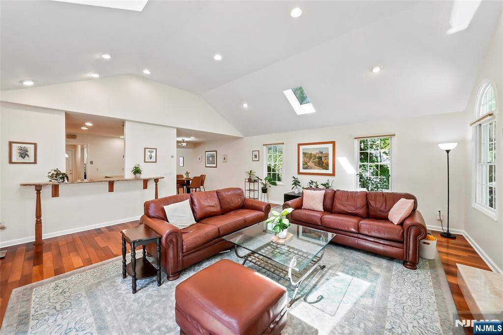 219 Morningside Road Property Photo 3