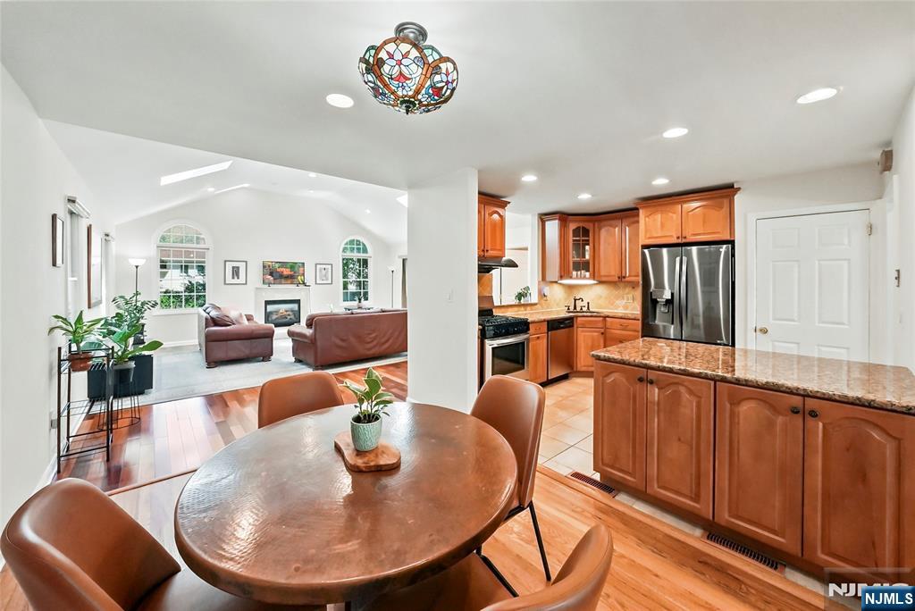 219 Morningside Road Property Photo 8