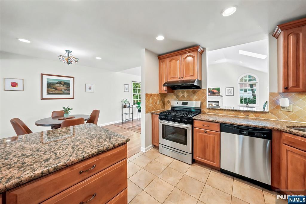 219 Morningside Road Property Photo 11