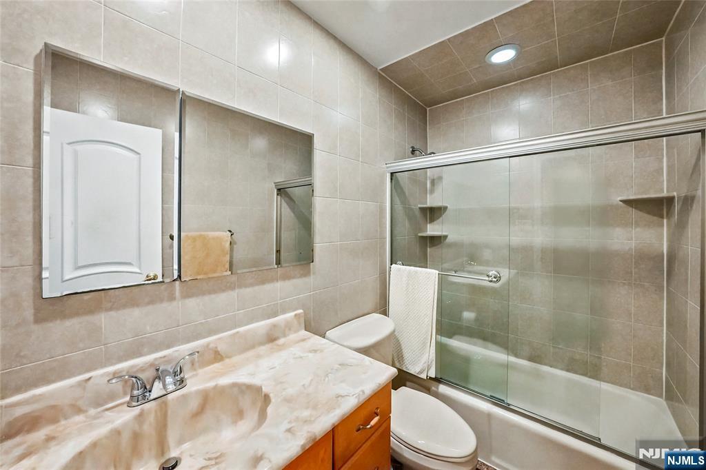 219 Morningside Road Property Photo 17