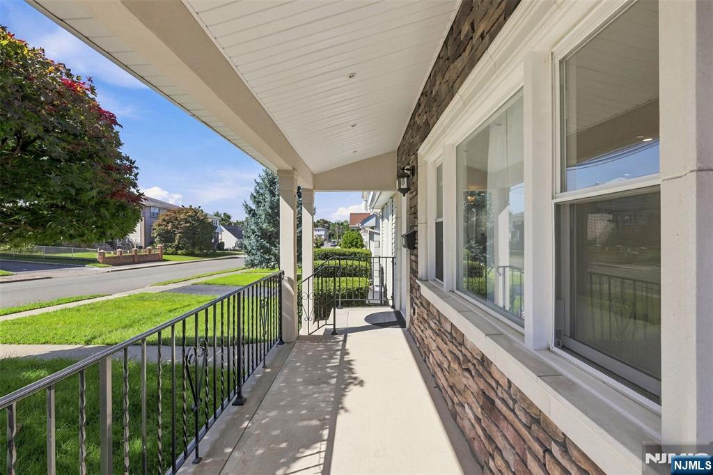 49 Falmouth Avenue Property Photo 3
