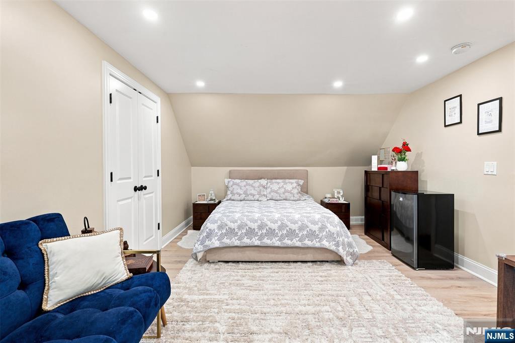 49 Falmouth Avenue Property Photo 21