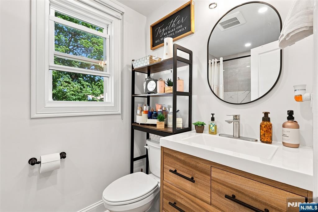 49 Falmouth Avenue Property Photo 24