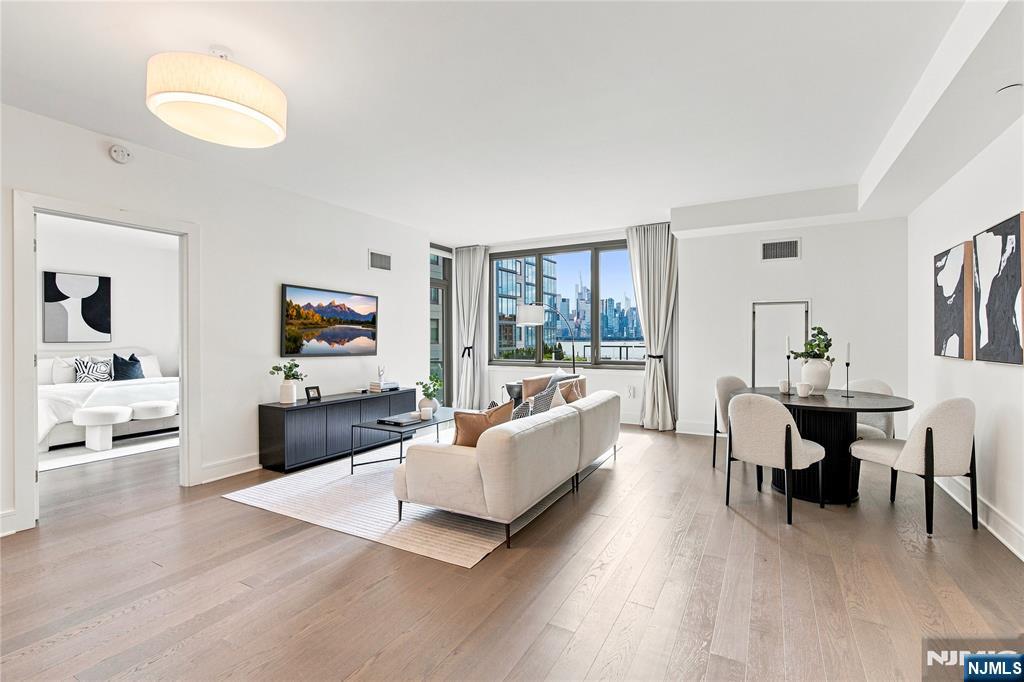 9 Ave At Port Imperial 413 Property Photo 4
