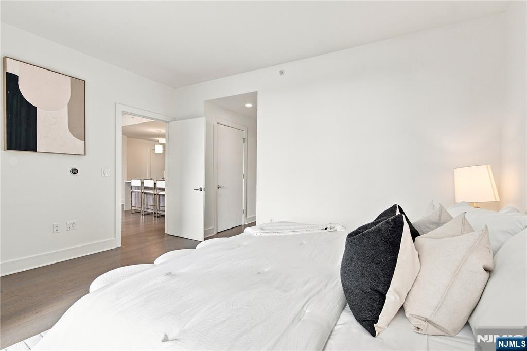 9 Ave At Port Imperial 413 Property Photo 15